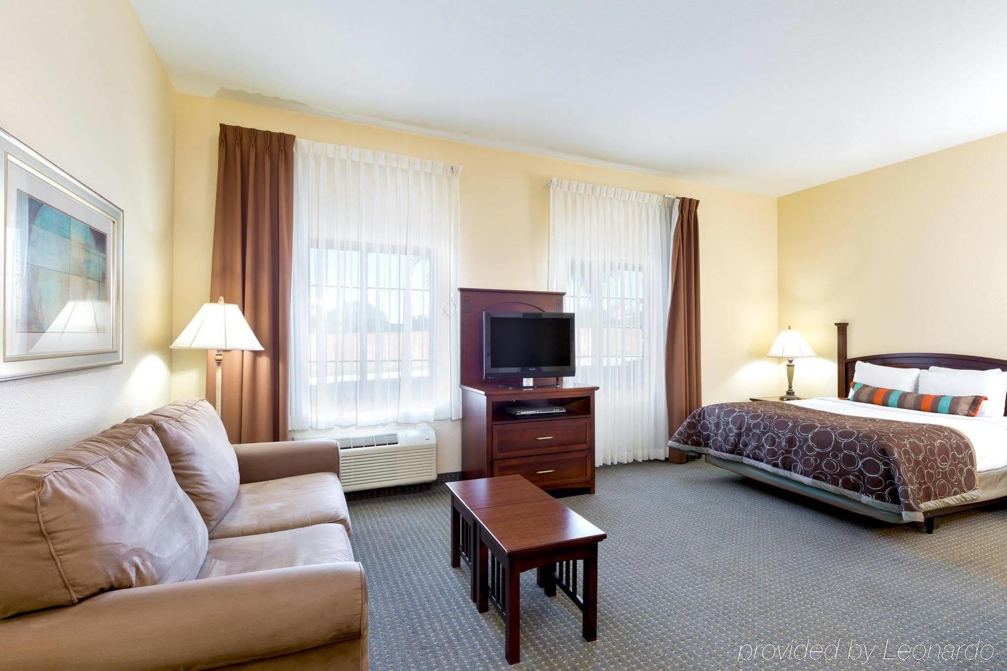 Staybridge Suites Mcallen By Ihg Экстерьер фото