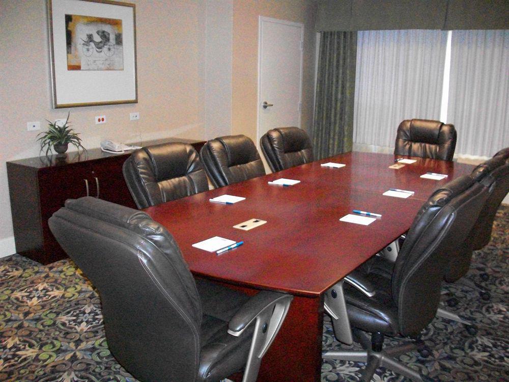 Staybridge Suites Mcallen By Ihg Экстерьер фото